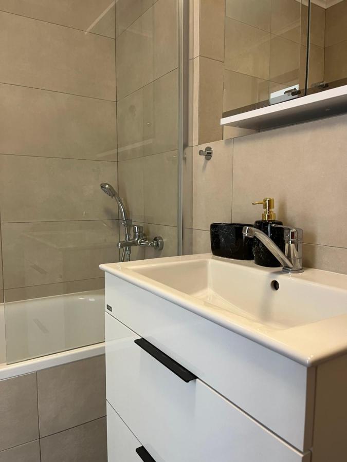 Elegant Escape Apartment II - City Centre Bratislava Dış mekan fotoğraf