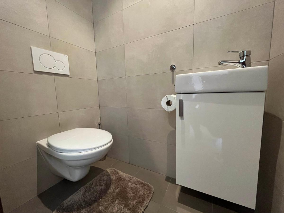 Elegant Escape Apartment II - City Centre Bratislava Dış mekan fotoğraf