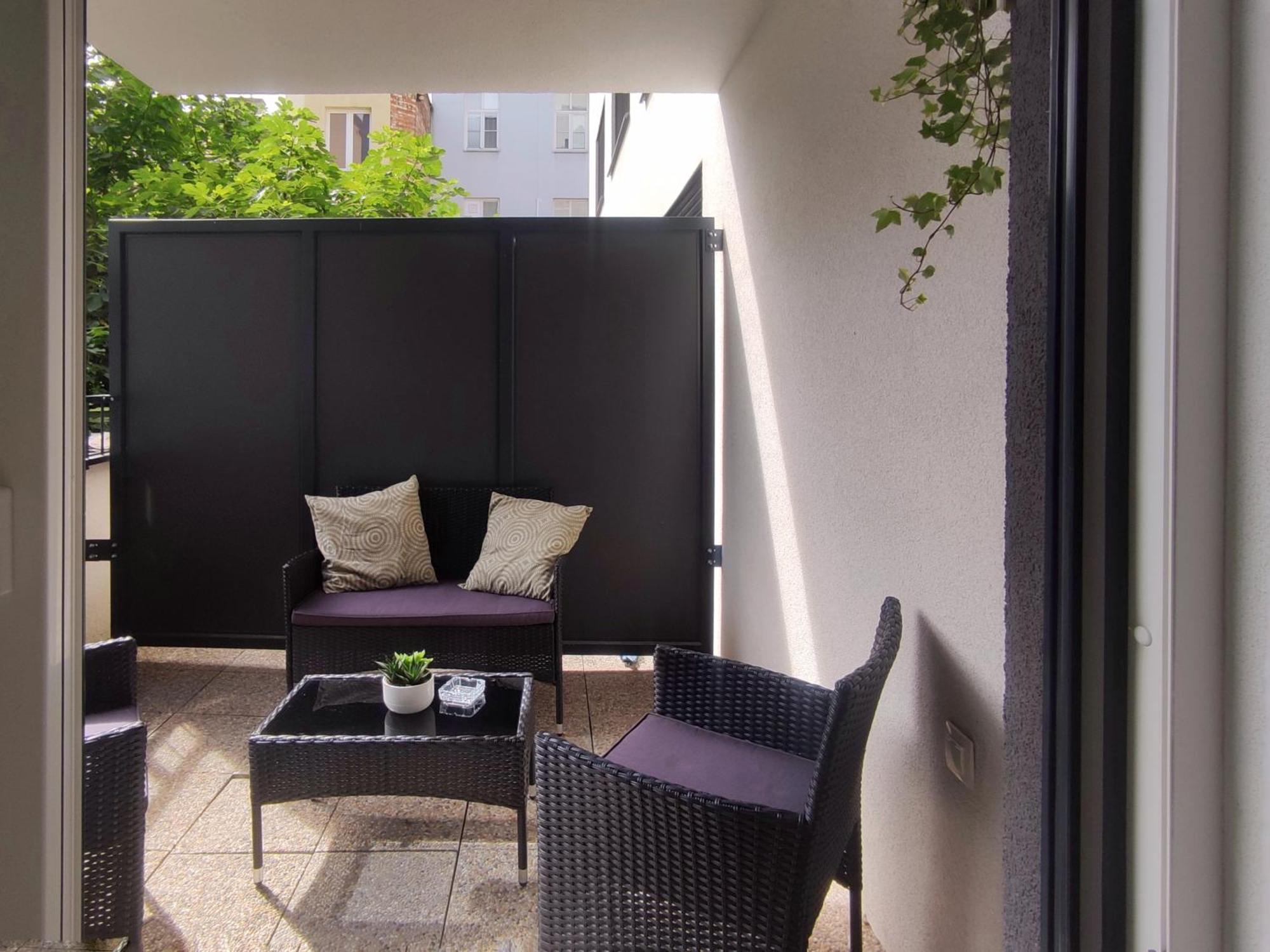 Elegant Escape Apartment II - City Centre Bratislava Dış mekan fotoğraf